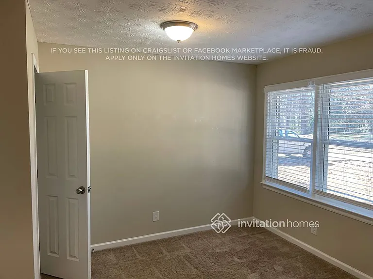 921 Walnut Cir SW — Photo 15