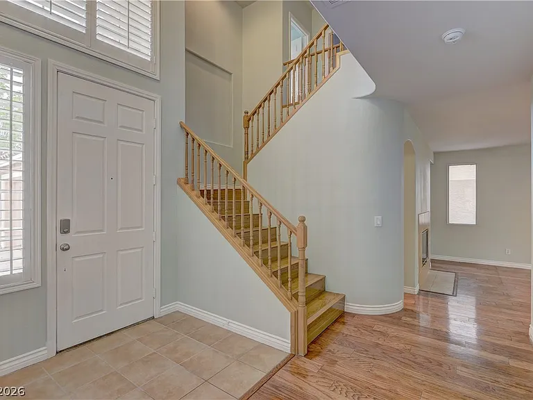 1813 Snow Spring Ln — Photo 4