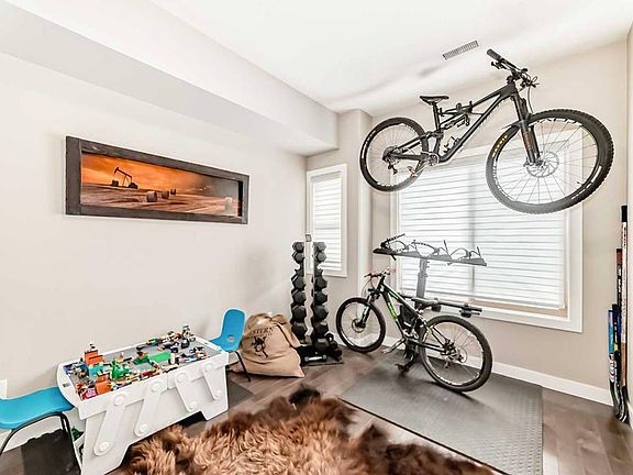 5th image of 106 NE Cougar Ridge Lndg SW