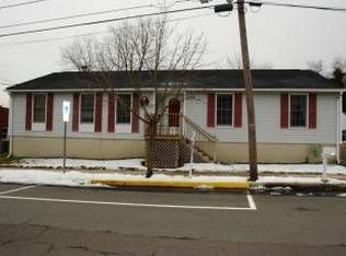 75 Ruskin Ave, Hamilton, NJ 08610