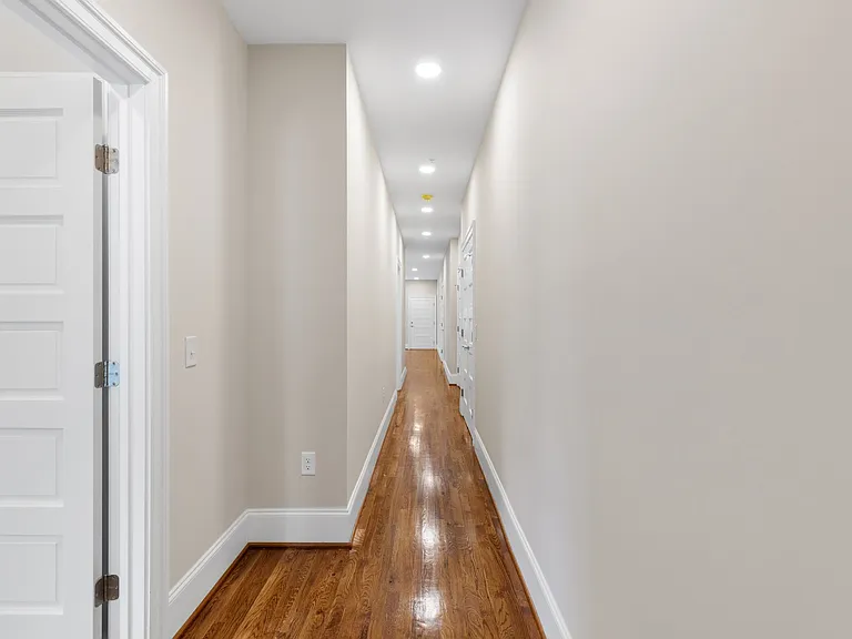 10 S Rowland St #2 — Photo 23