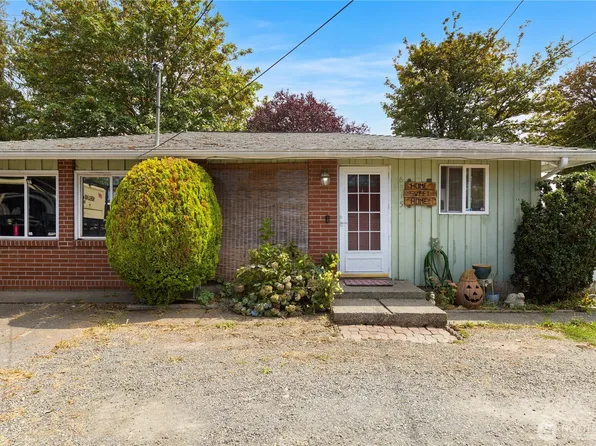 6815 McKinley Avenue, Tacoma, WA 98404