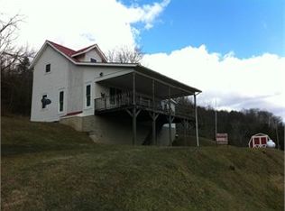 2222 Middle Frk, Reedy, WV 25270