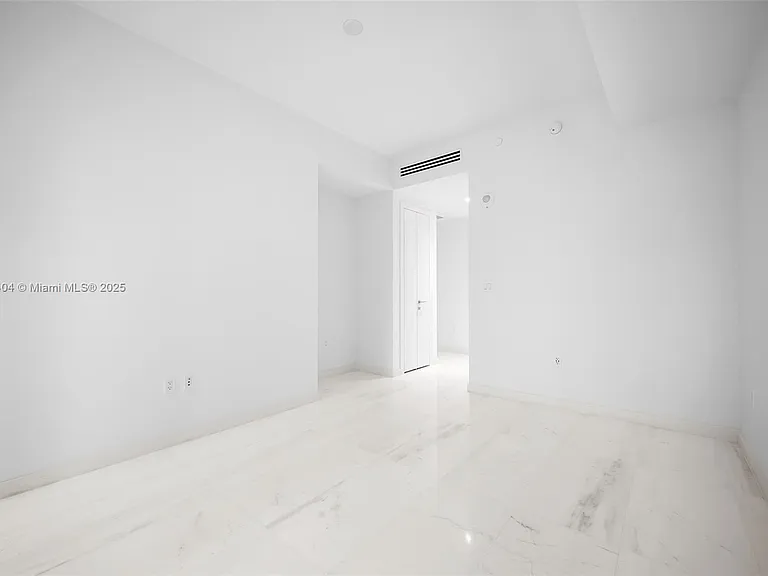 300 Biscayne Boulevard Way #3509 — Photo 28
