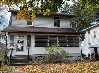 1210 Brown St, Akron, OH 44301