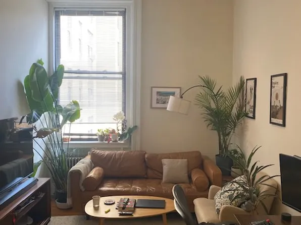 210 West 16th Street image 1 of 13