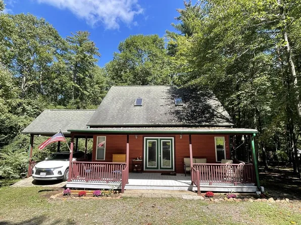 2756 Millstone Rd, Woodlawn, VA 24381