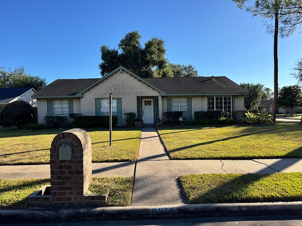 1st image of 10535 Newborough Dr