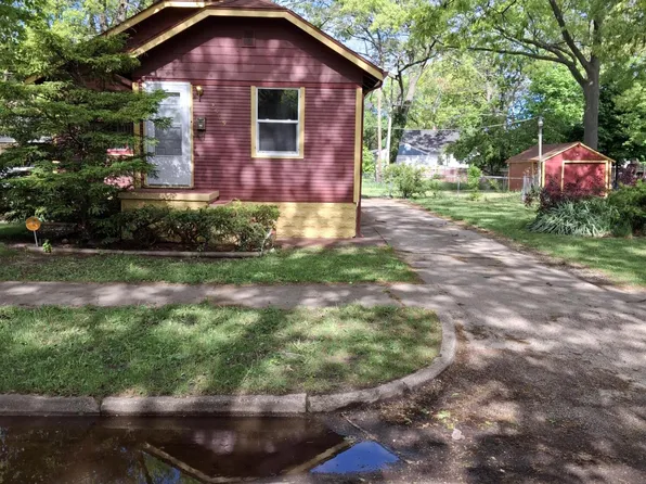 2909 Waalkes St, Muskegon Heights, MI 49444