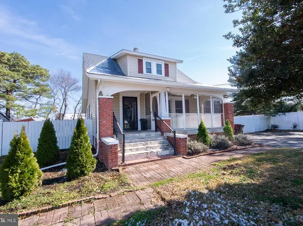 521 Academy St, Hurlock, MD 21643