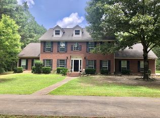 180 E Forest View Rd, Lufkin, TX 75904