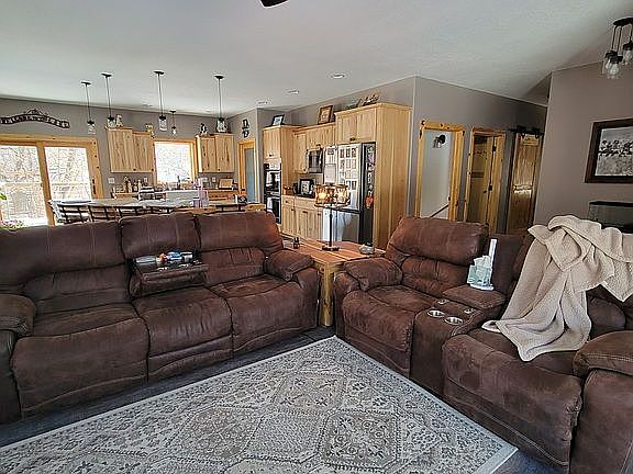 4th image of 24244 204th Ave