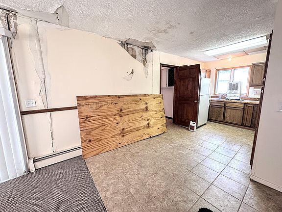 5th image of 10887 3rd St