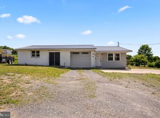 110 S Beech St, Fleetwood, PA 19522