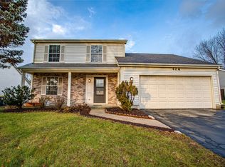 406 Barton Pl, Carol Stream, IL 60188