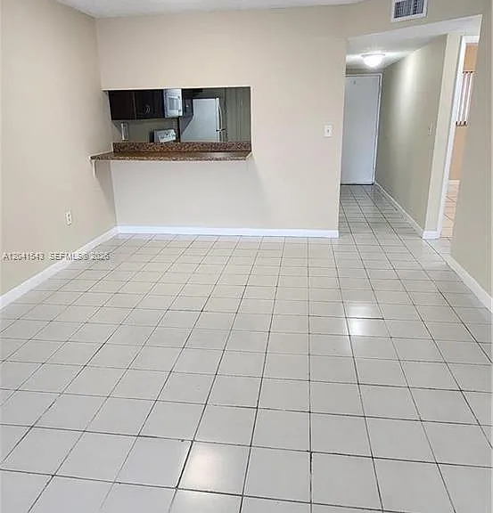 9915 W Okeechobee Rd #2404 — Photo 5