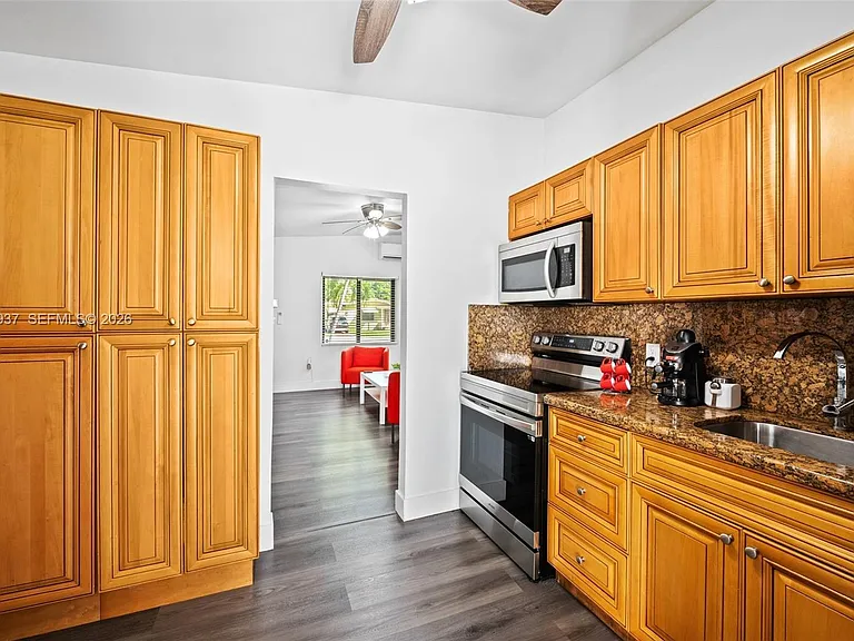 13840 NW 5th Ct — Photo 14