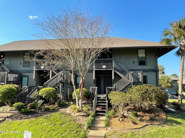 236 Lanai Villa St #J, Diamondhead, MS 39525