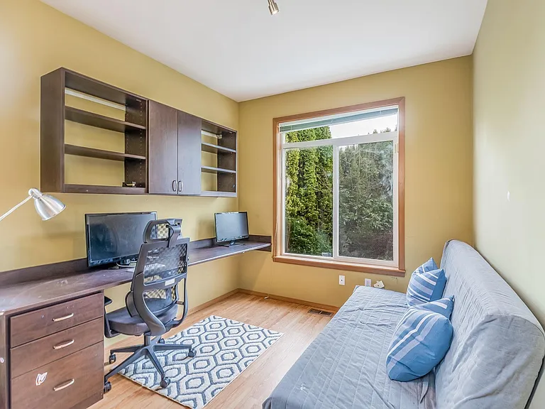 18203 NW Montreux Dr — Photo 10