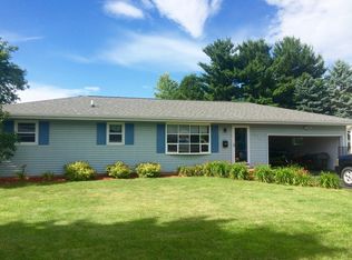 926 Irish Cir, Sun Prairie, WI 53590