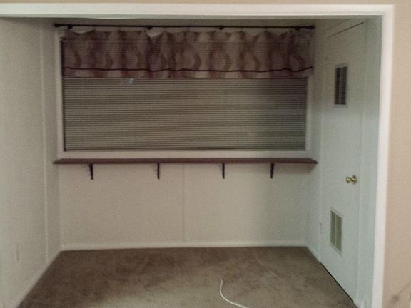 3rd image of 110 Royal Oak Dr APT H