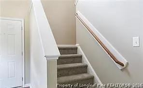 377 Roanoke Dr — Photo 10
