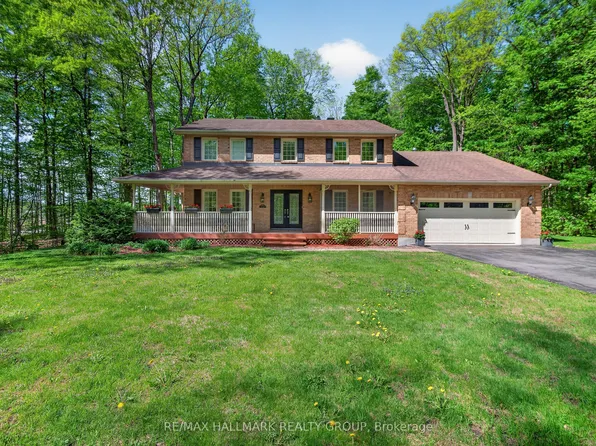 1372 Jules Leger Dr, Ottawa, ON K4C 1E2