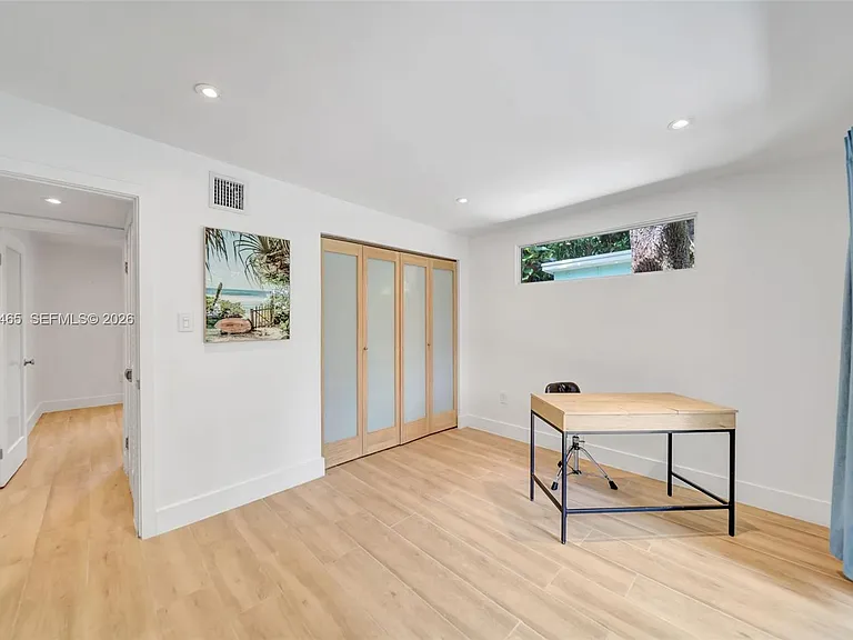 14995 NE 9th Ave — Photo 23