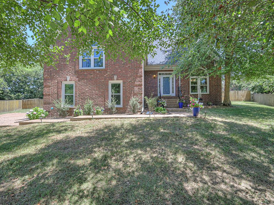 1st image of 2825 Tweed Pl