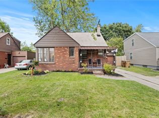 178 Cleveland Dr, Cheektowaga, NY 14215