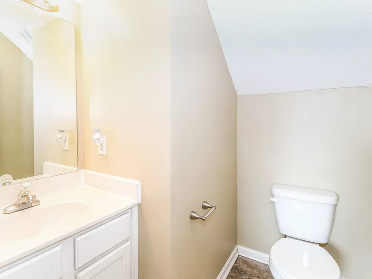 4551 Blue River Dr — Photo 22