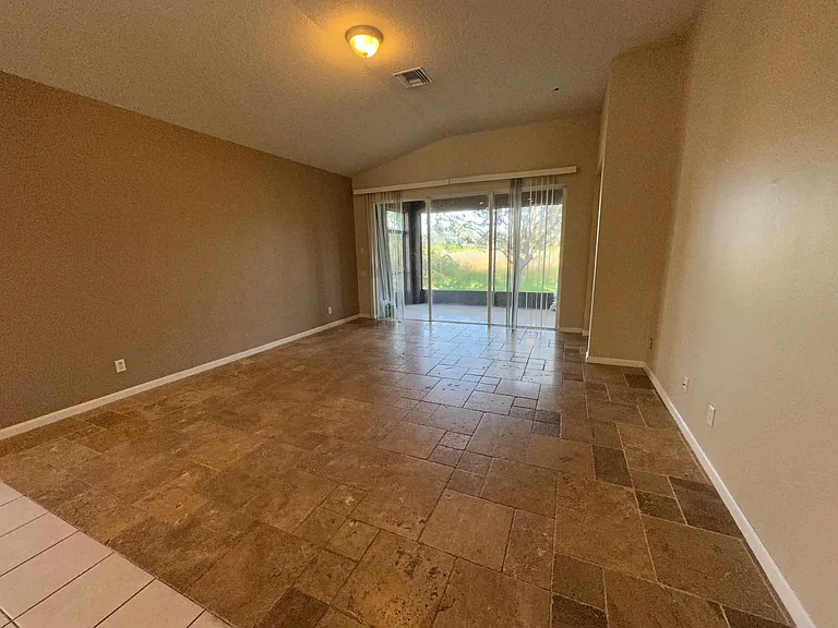 5114 100th Dr E — Photo 4