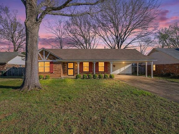 3rd image of 6824 Dawnhill Rd