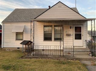 27 W Ross St, Troy, OH 45373