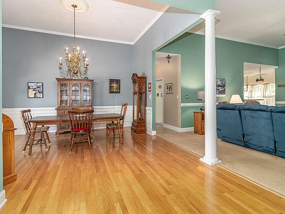 4th image of 316 Gardenia Drive