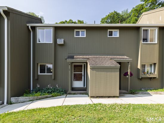 23 McKenna Drive, Middletown, CT 06457