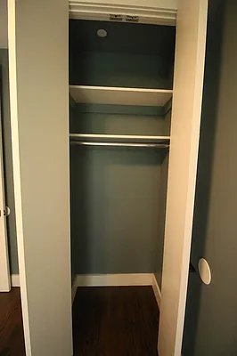 Rented by Delmark Realty LLC | media 23