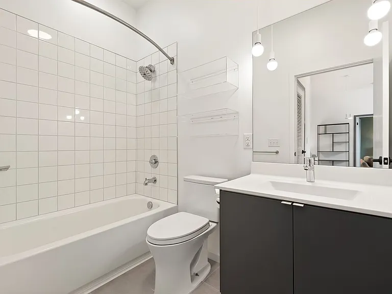 600 Duke St #14 — Photo 13