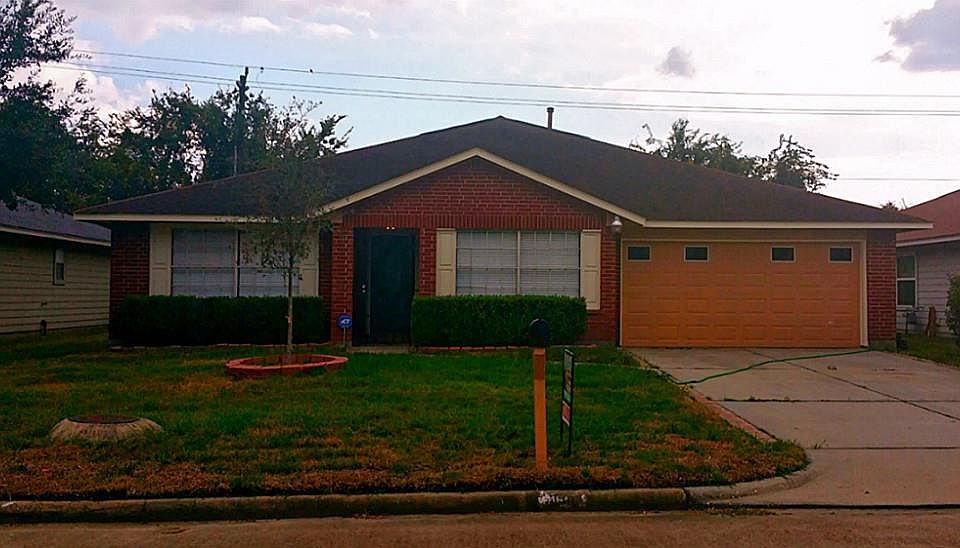 1st image of 1511 Green Trail Dr