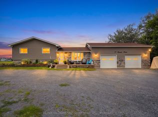 19 Sunset Ln, Kingston, ON K7L4V3