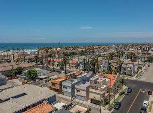 226 11th St, Huntington Beach, CA 92648