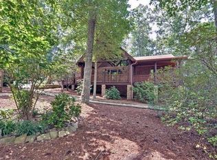 292 Salem Rd, Mineral Bluff, GA 30559