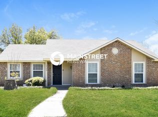 1724 Panola Dr, Mesquite, TX 75150