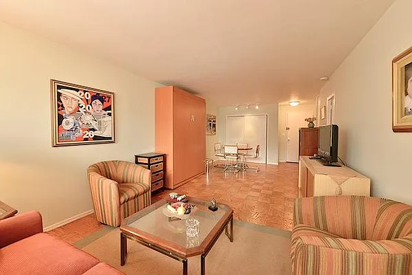 Sold by Nardoni Realty, Inc. | media 11