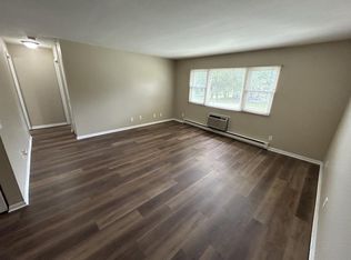 230 S Division St #16, Waunakee, WI 53597