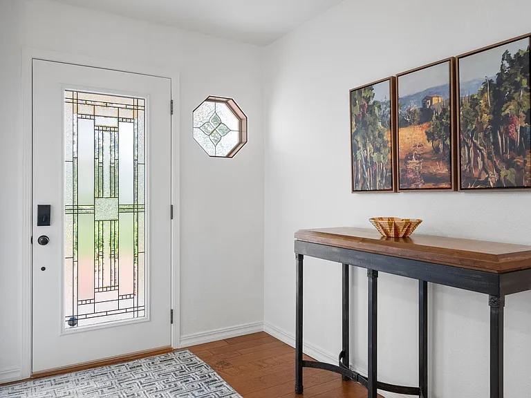 434 Fairview Ln — Photo 15