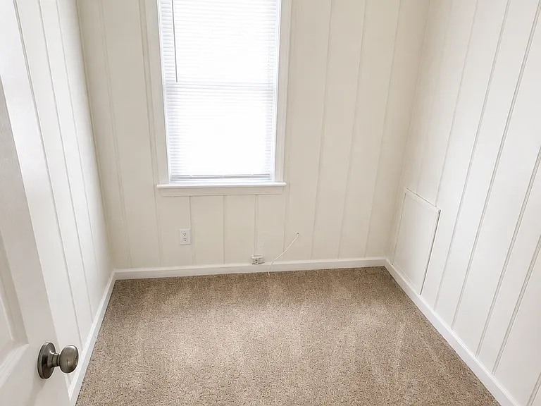 2515 Markham St — Photo 2