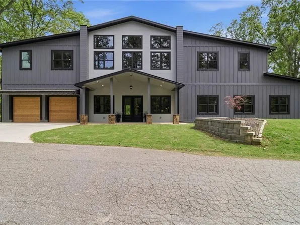 7258 Island Mill Rd SE, Acworth, GA 30102