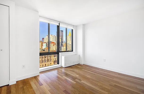 Rented by Mirador Real Estate | media 30