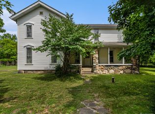 2050 Tooley Rd, Howell, MI 48855